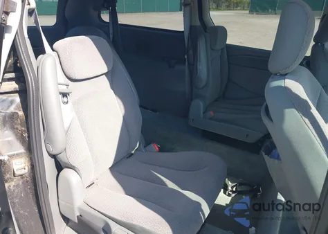 2007 Dodge Grand Caravan Sxt z USA, uszkodzony, nr VIN 2D4GP44L87R314357